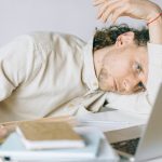 Cum sa treci mai usor si sa eviti fenomenul de burnout in afaceri?