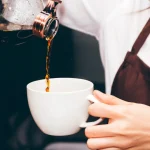 Weekend Cultural în București: Festivaluri, Artă și Teatru de Neratat